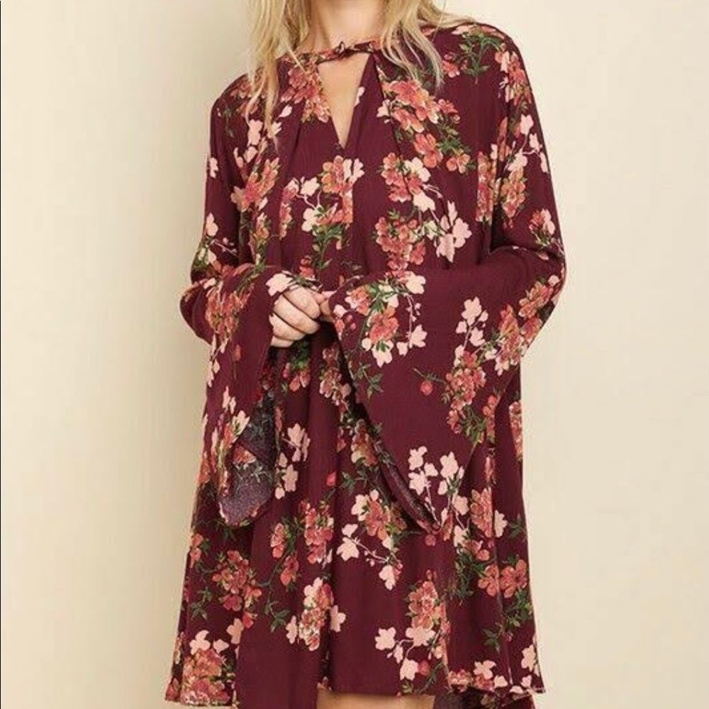 Umgee Wine Floral Keyhole Swing Dress